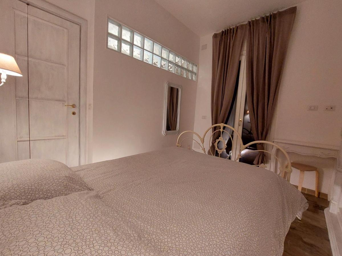 Casa Magnolia Apartment Pomezia Bagian luar foto