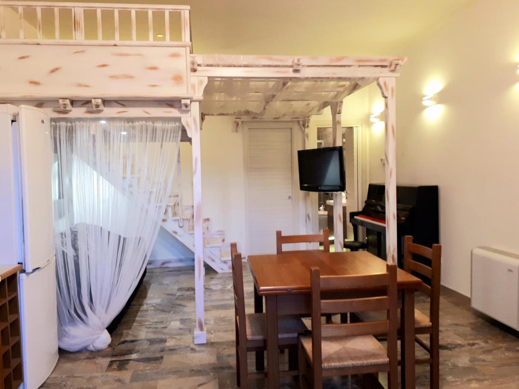 Casa Magnolia Apartment Pomezia Ruang foto